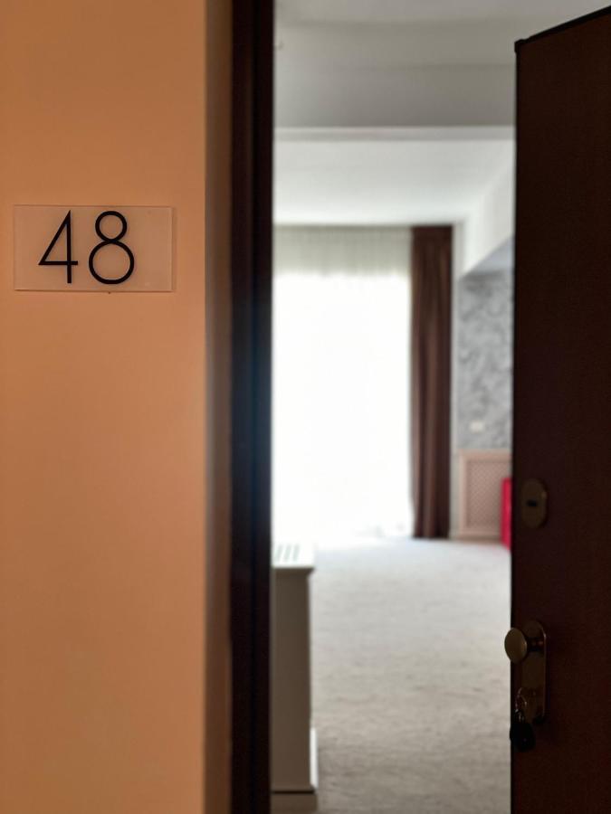 Apartament Miramare Mamaia Nord นาโวดาริ ภายนอก รูปภาพ